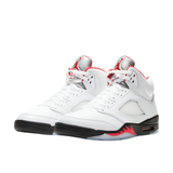 Air Jordan 5 - Vuurrood