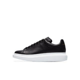 Alexander McQueen- Zwart